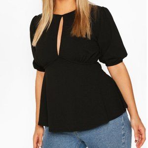 *NWT* boohoo peplum top